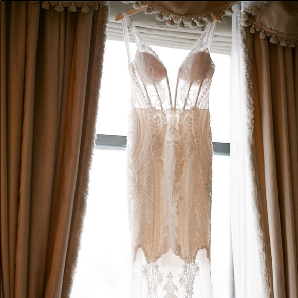 Pallas Couture Dresses & Skirts - Pallas Couture Cassia Wedding Dress